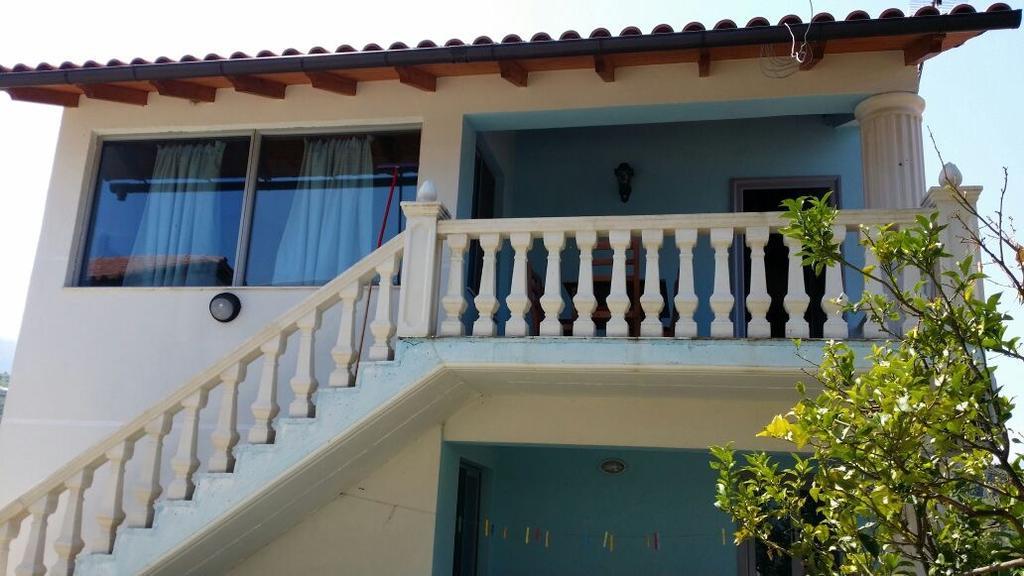 Holiday home Radhima Kompleksi Amarildo *